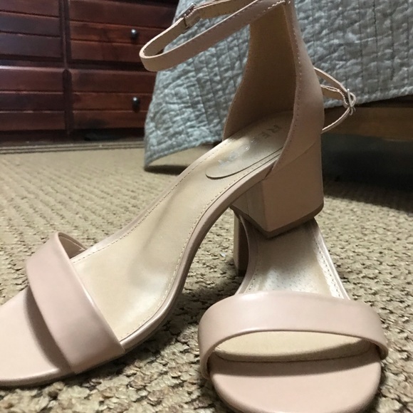 ankle strap 2 inch heels